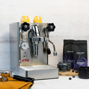 Halbautomatische Kaffeemaschine